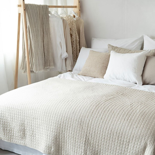 Sengeteppe 250x250 cm Beige